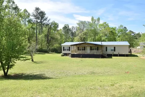 1033 County Road 250, Roanoke, AL 36274