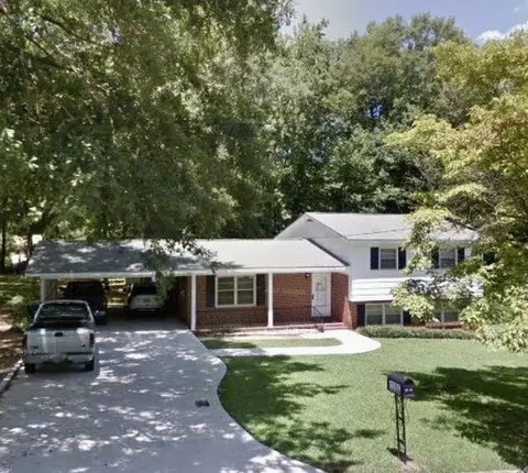 1206 Preston St, Opelika, AL 36801