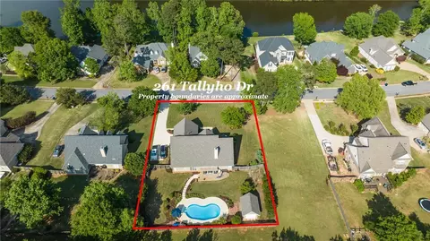 261 Tallyho Dr, Auburn, AL 36832