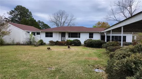 3401 Us Highway 80, Tuskegee, AL 36083