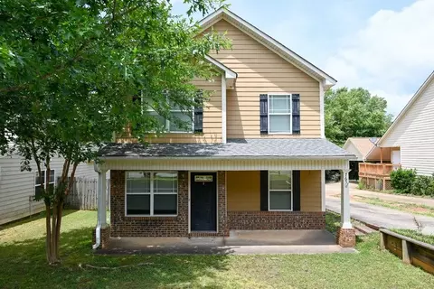 765 Hunter Ct, Auburn, AL 36832