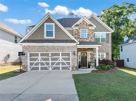 903 Dunkirk Cir, Auburn, AL 36830