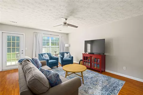 1477 N Donahue Dr #3103, Auburn, AL 36830