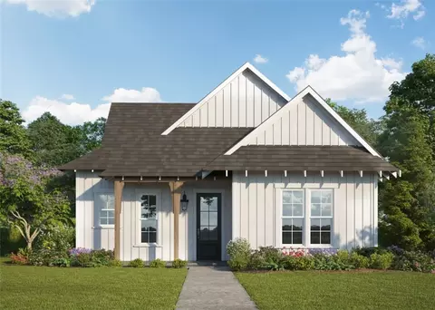 1258 Woodland Cir, Opelika, AL 36801