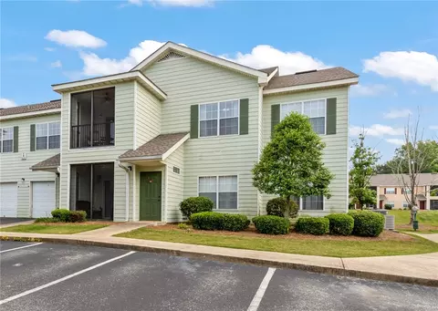 447 W Longleaf Dr #801, Auburn, AL 36832