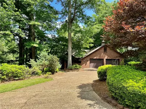 2104 Heritage Dr, Opelika, AL 36804