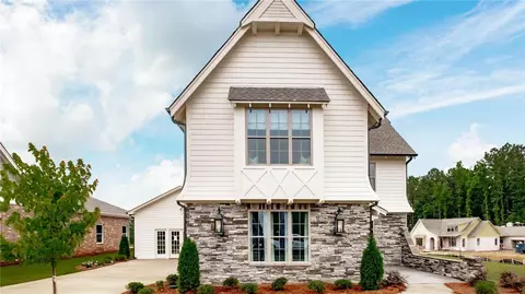1712 Creekside Ln, Auburn, AL 36830