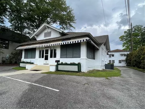 326 N College St, Auburn, AL 36830