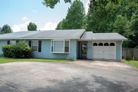 2131 Hamilton Pl S, Opelika, AL 36801