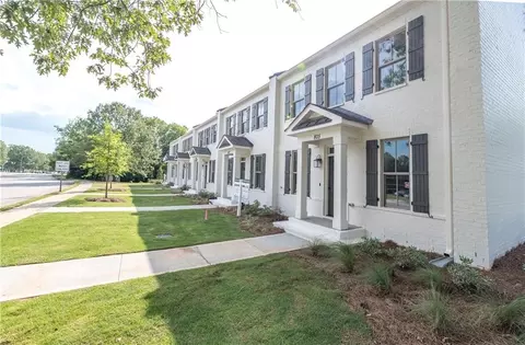 807 Torbert Blvd, Opelika, AL 36801