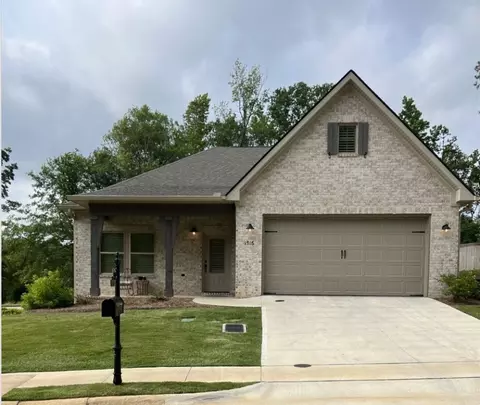1716 Lois Ln, Auburn, AL 36832