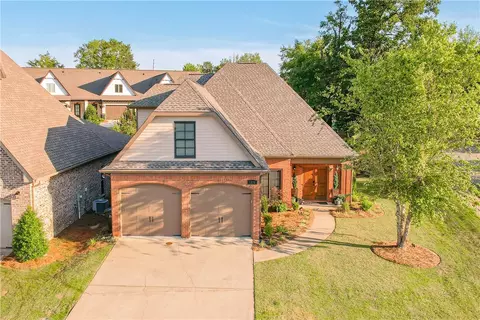 1679 Overhill Ct, Auburn, AL 36830
