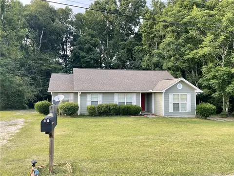 91 Lee Road 616, Auburn, AL 36832