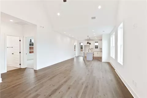1008 Crossing Ct E, Valley, AL 36854 photo 11