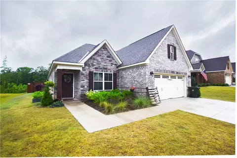 1849 Armistead Ln, Auburn, AL 36830