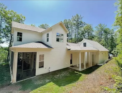 154 Lee Road 2133, Valley, AL 36854
