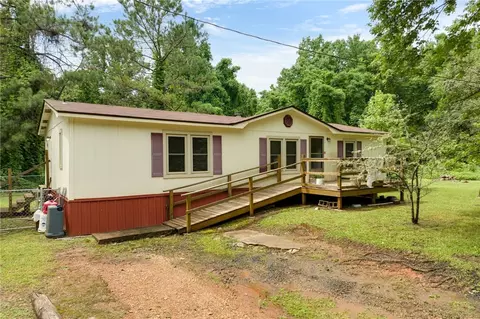 1423 County Road 85, Lanett, AL 36863