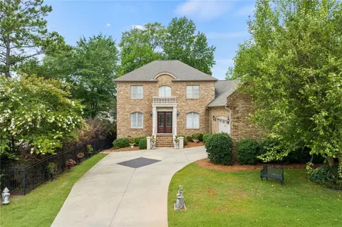 1459 Turn Lake Dr, Auburn, AL 36830