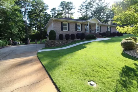 917 Bibb Ave, Auburn, AL 36830