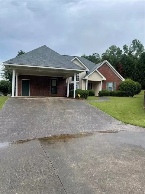 411 Waverly Pl #A, Opelika, AL 36801