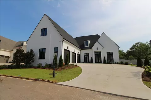 1316 Magnolia Club Ct, Auburn, AL 36830