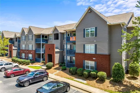 1114 S College St #9104, Auburn, AL 36832