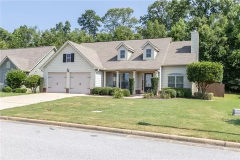 312 Gwynnes Way, Opelika, AL 36804