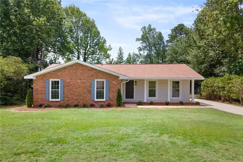510 Green St, Auburn, AL 36830