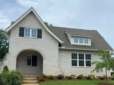 1722 Creekside Ln, Auburn, AL 36830