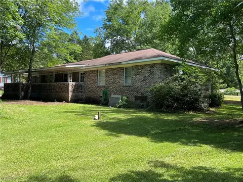 362 Lee Road 296, Smiths Station, AL 36877 photo 3