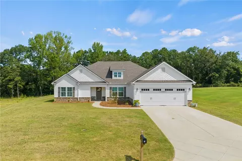 64 Lee Road 2229, Opelika, AL 36804