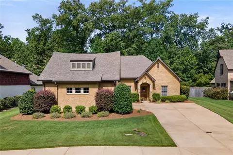 1156 Walden Ln, Auburn, AL 36830