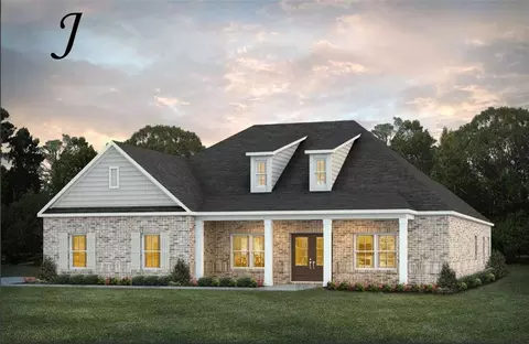 1468 Bramble Ln, Opelika, AL 36801