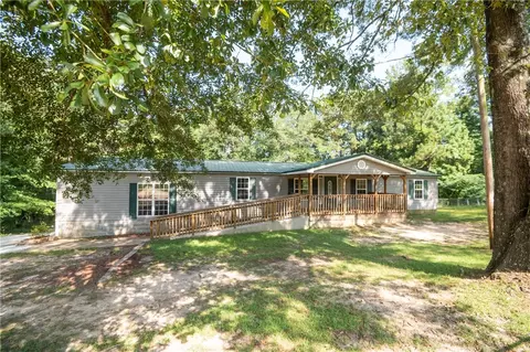 56 Lee Road 762, Opelika, AL 36804
