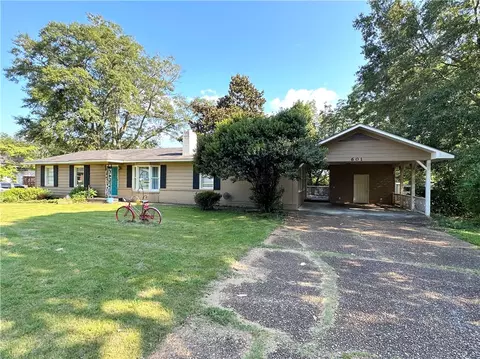 601 India Rd, Opelika, AL 36801