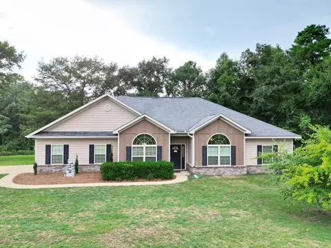 9122 Society Hill Rd, Auburn, AL 36830