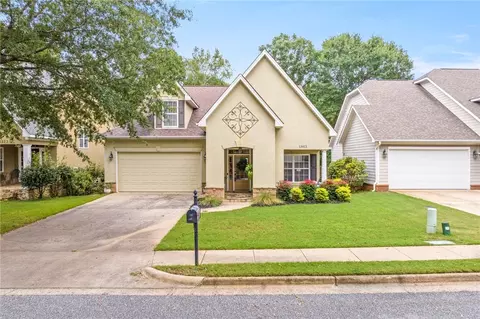 1863 Coopers Pond Rd, Auburn, AL 36830