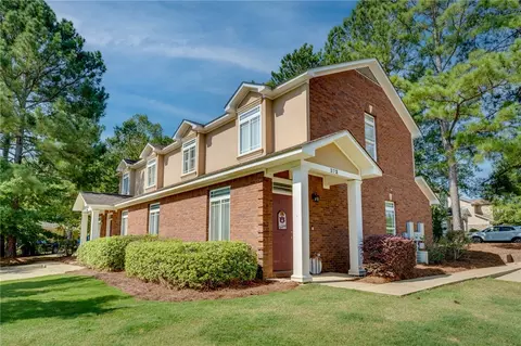 372 Jack Hampton Dr, Auburn, AL 36830