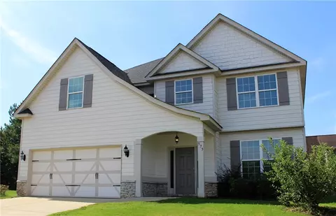 575 Northbrook Dr, Opelika, AL 36801