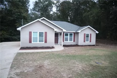 124 Lee Road 2059, Phenix City, AL 36870