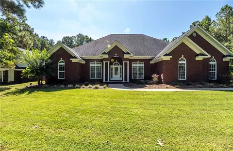 214 Lee Road 250, Salem, AL 36874
