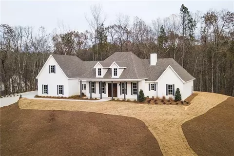 6010 Hunters Hill Ln, Auburn, AL 36830