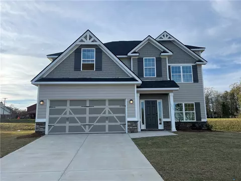 1925 Mallory Ln, Opelika, AL 36804