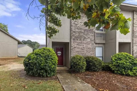 1007 A Stonegate Dr, Auburn, AL 36832