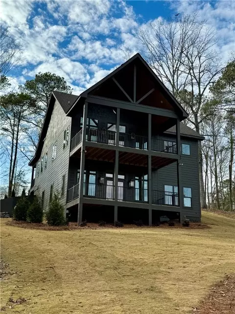 62 N Pin Oak Ln, Jacksons Gap, AL 36861