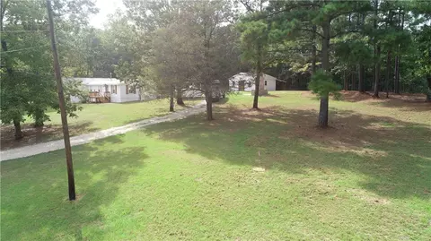 1709 Barnesville Loop, Dadeville, AL 36853