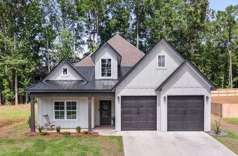 1765 Lois Ln, Auburn, AL 36832