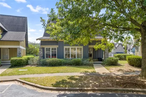 650 Dekalb St #1310, Auburn, AL 36830