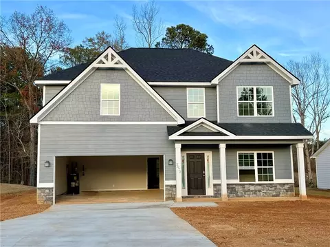 2072 Webbed Way, Opelika, AL 36804