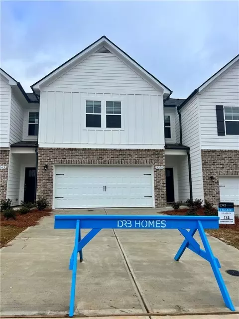 3275 Alana Ct, Opelika, AL 36804